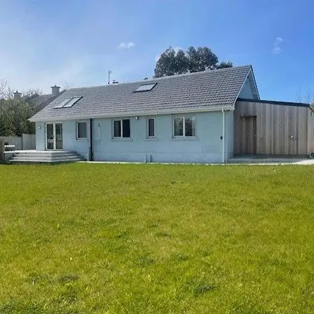 Sembata Grange Court Rosslare County Wexford *